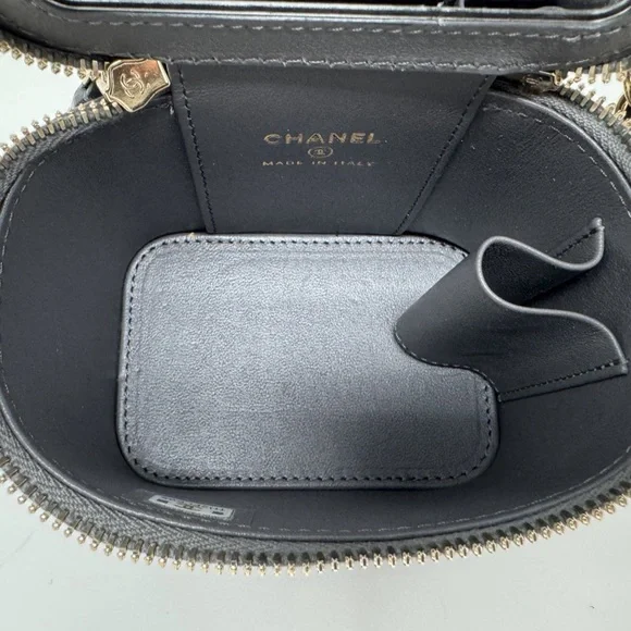 Chanel Mini Vanity Bag - Picture 10 of 12